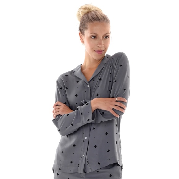 Paper Label Pajama Set Cross Print Small - Picture 3 of 12